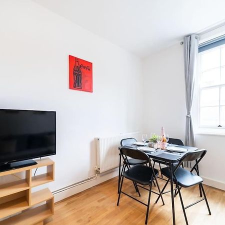 לונדון Beautiful One Bedroom Flat In Tavistock Place מראה חיצוני תמונה
