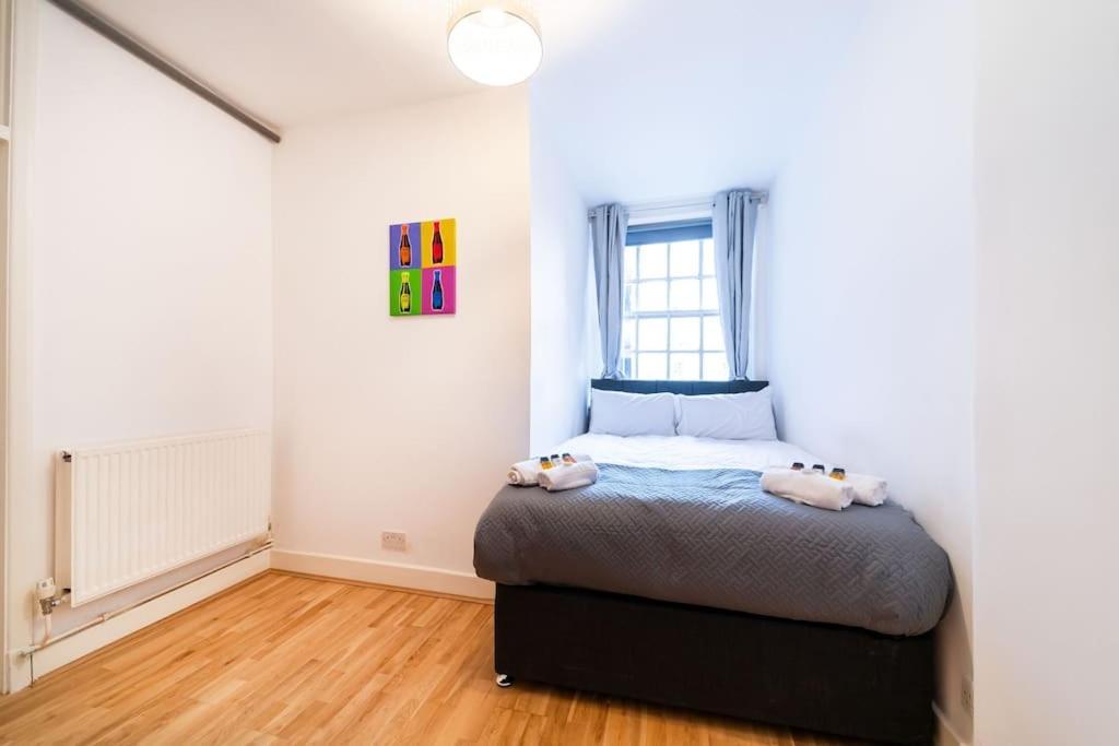 לונדון Beautiful One Bedroom Flat In Tavistock Place מראה חיצוני תמונה